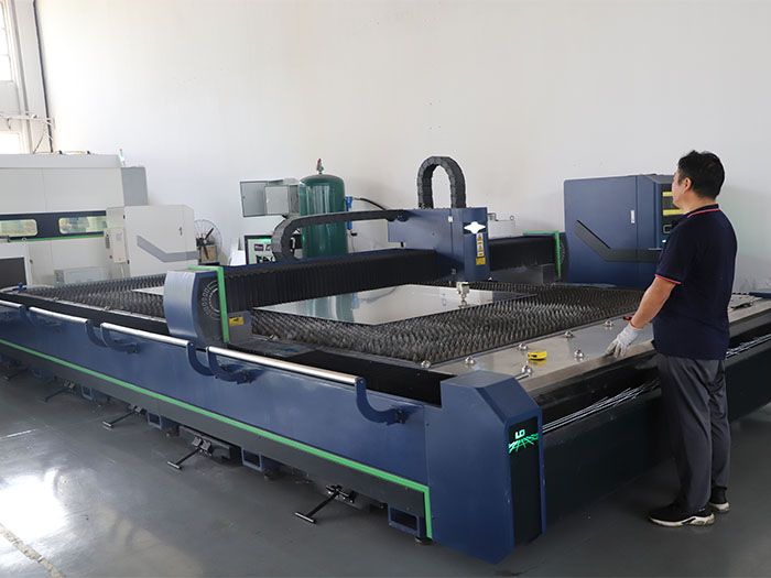 Laser Cutting Machine